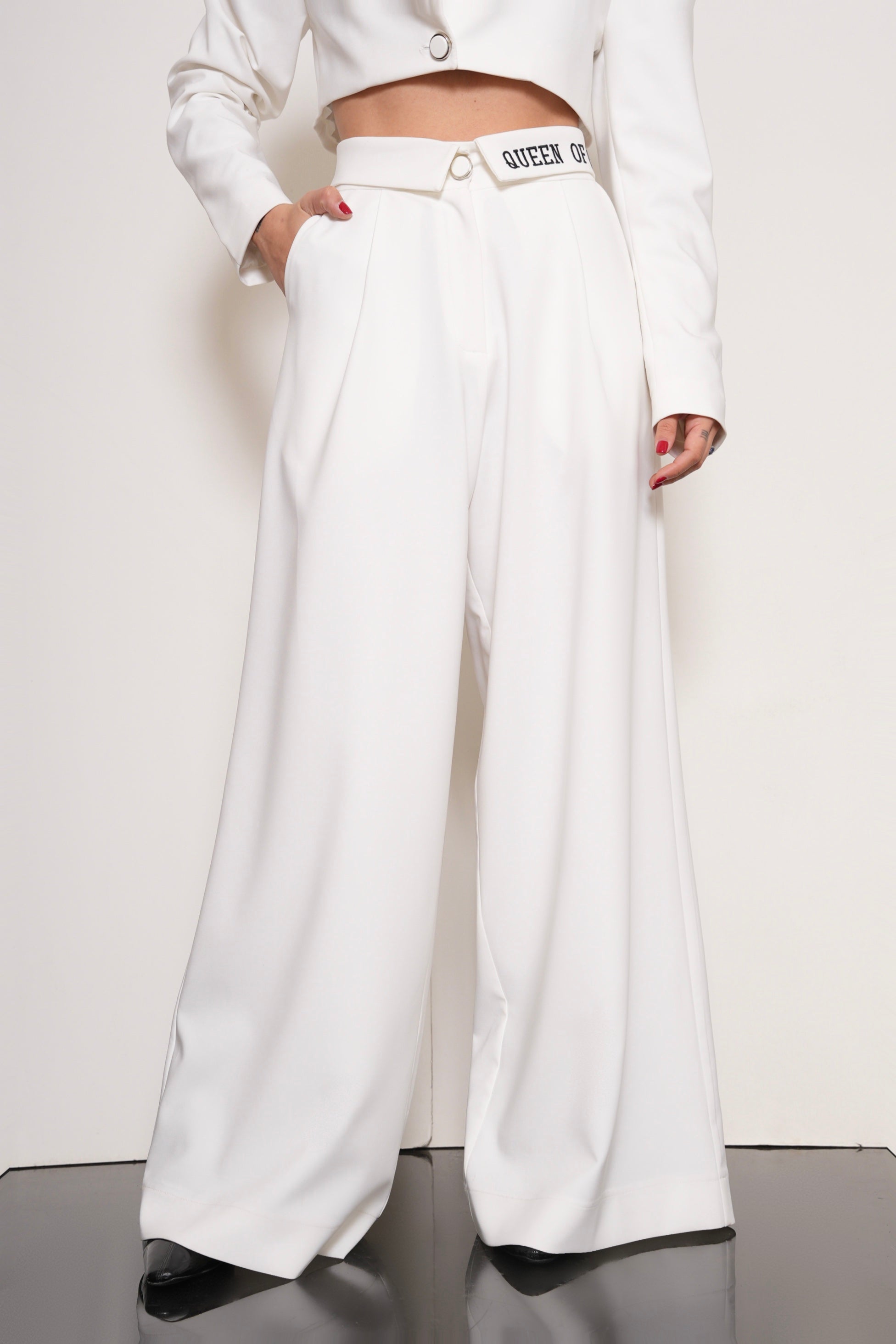 Queen Pants